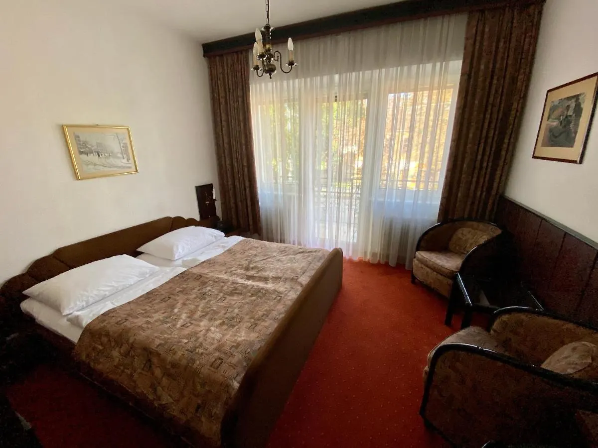 Pension Auhof Vienna 0*,  Austria